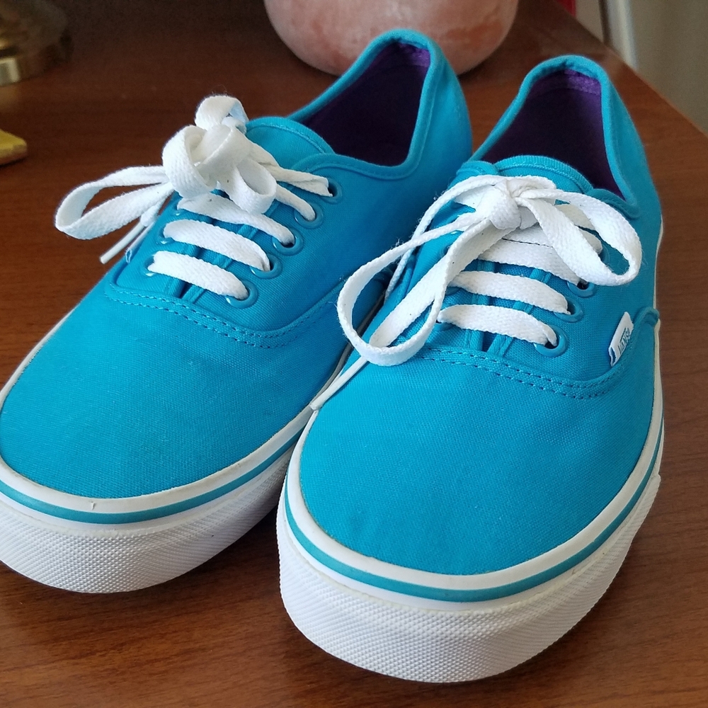 Blue Vans Authentic